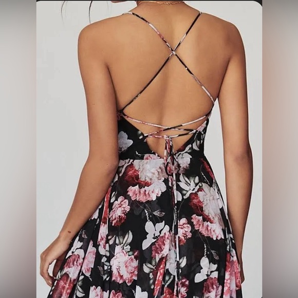 Fame and Partners Khoo full length tie back maxi dress in size 0 - Picture 8 of 8